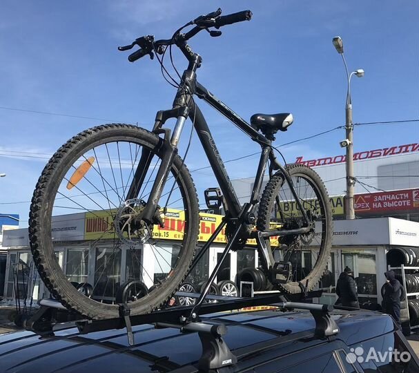 Велокрепление на крышу автомобиля