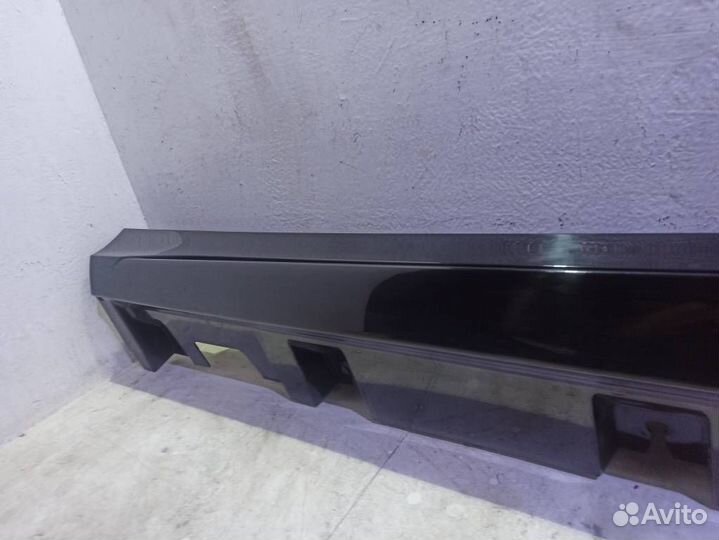 Накладка на левый порог