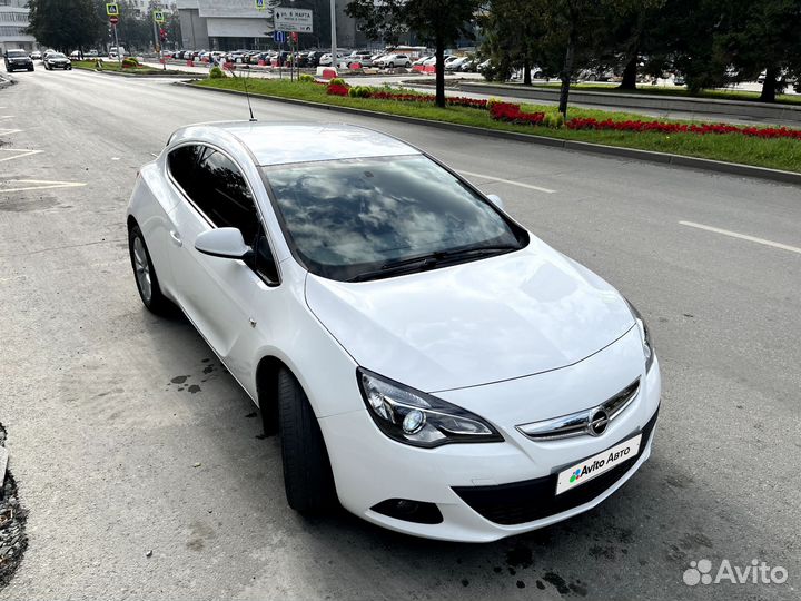 Opel Astra GTC 1.4 МТ, 2013, 162 000 км