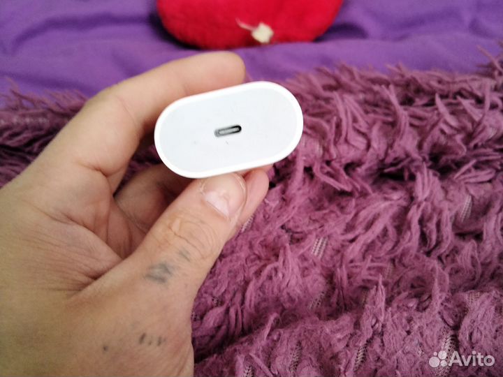 Оригинальный блок iPhone 20 w