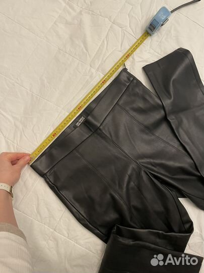 Zara кожаные леггинсы M