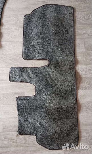 Автомобильные коврики для toyota raum