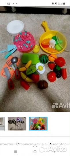 Детская деревянная кухня с посудой и продуктами