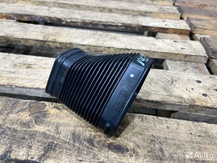 Патрубок впускной системы Bmw 1 E87 N46B20 2007