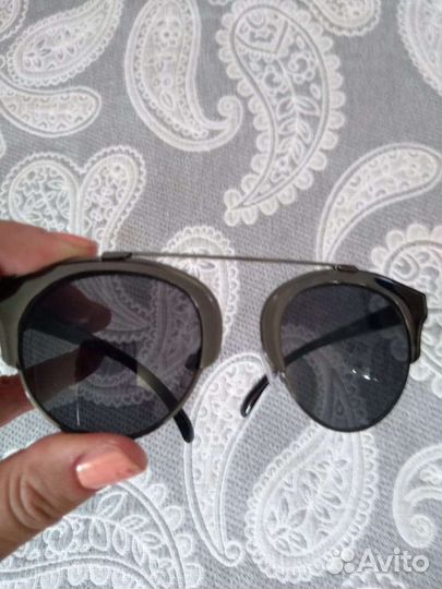 Очки фирменные
