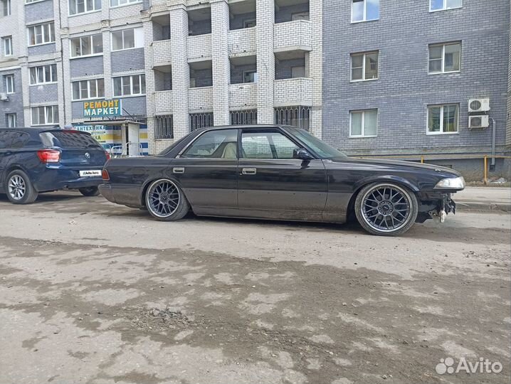 Toyota Mark II 2.5 AT, 1991, 300 000 км