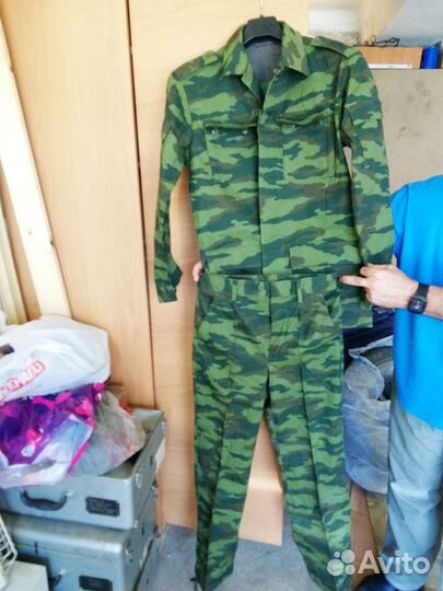 Новый костюм военный,размер 52/3