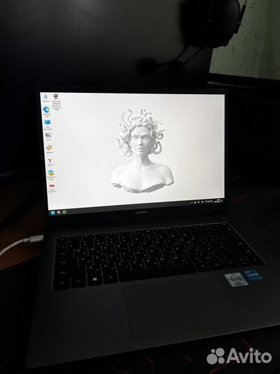 Huawei matebook d14