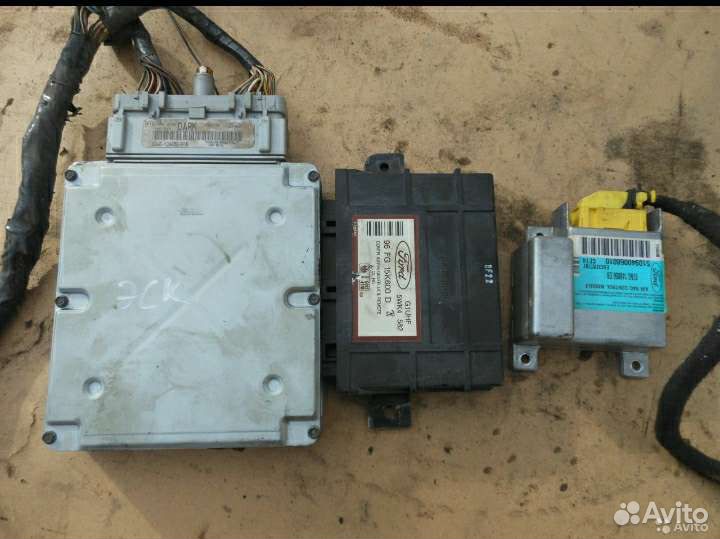 Блоки Управления Форд Эскорт