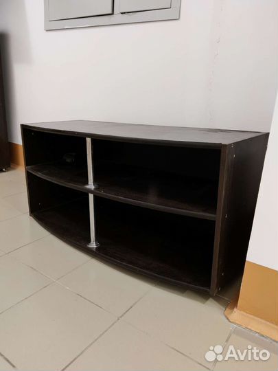 Тумба под телевизор