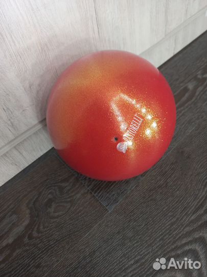 Гимнастический мяч