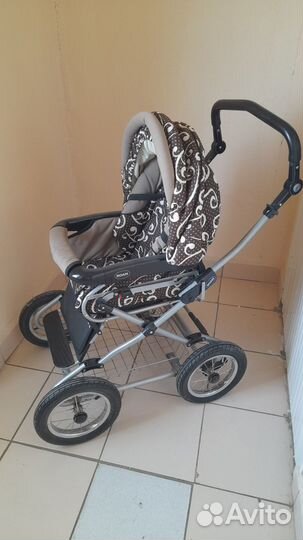 Продам детскую коляску Roan Kortina 2 в 1