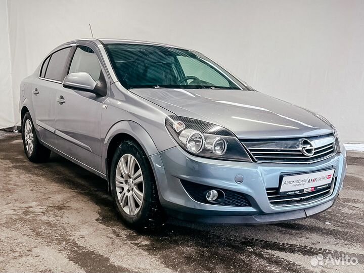 Opel Astra 1.8 AT, 2010, 184 047 км