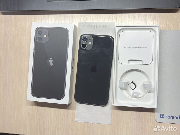 Телефон iPhone 11