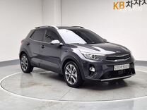 Kia Stonic 1.4 AT, 2019, 45 000 км, с пробегом, цена 1 390 000 руб.