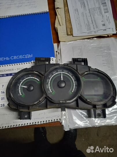 Щиток приборов LADA xray