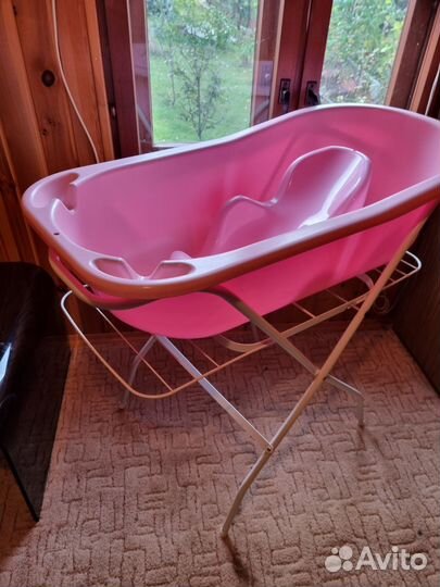 Детская ванночка с подставкой