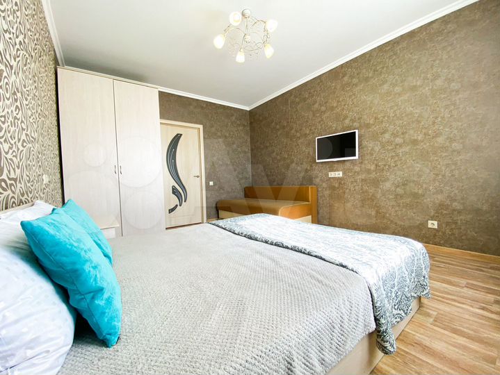 2-к. квартира, 76 м², 16/17 эт.