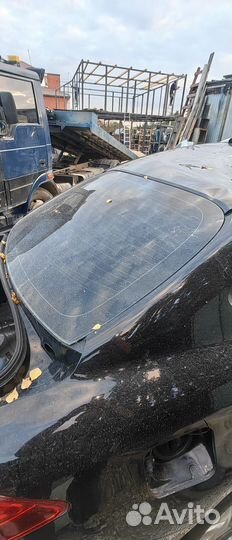 Заднее стекло на Инфинити м37