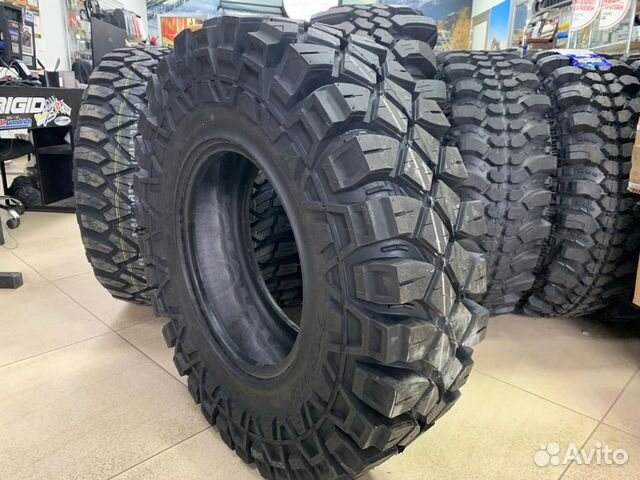 Maxxis M8090 Creepy Crawler 255/85 R16