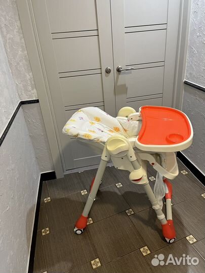 Стульчик для кормления