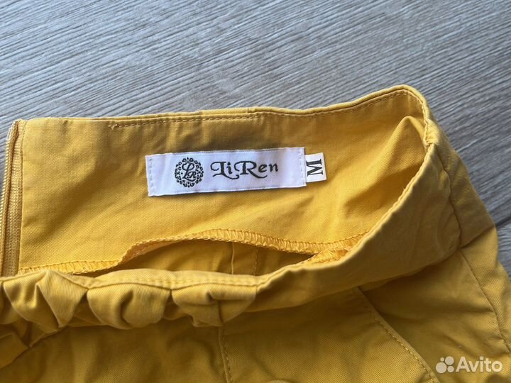 Шорты немного бу дефект