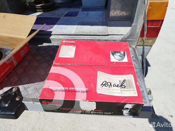 Тормозные диски brembo