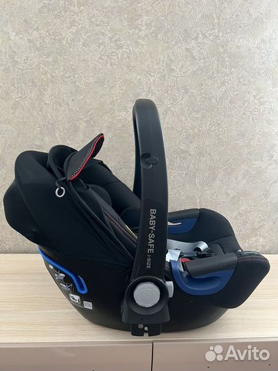 Автокресло britax romer