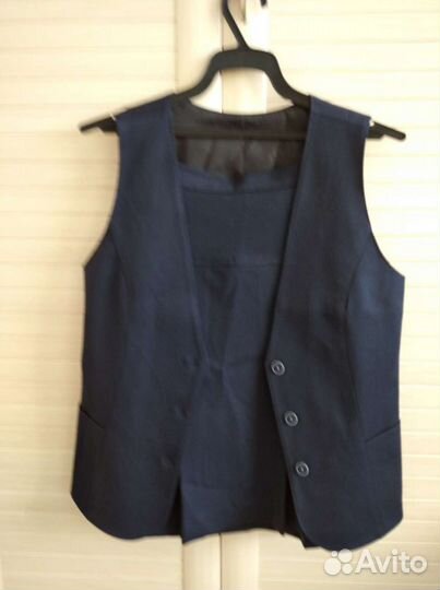 Школьный костюм