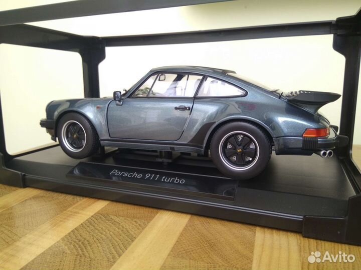 Porsche 911 turbo, 1/18, Norev