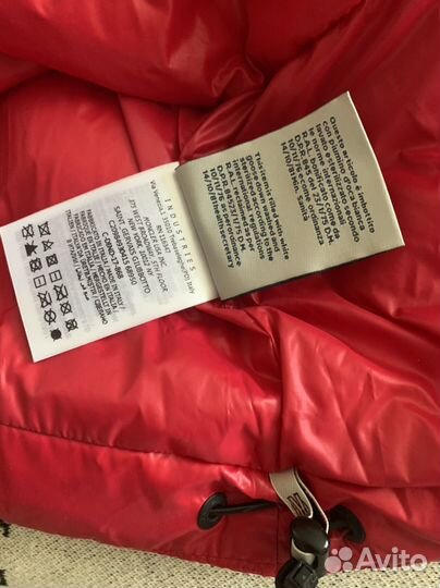 Пуховик Moncler