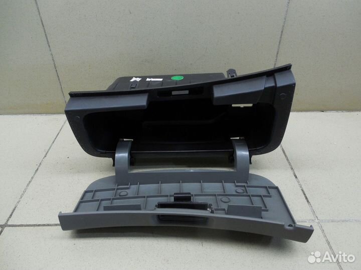 Бардачок Aveo (T300) 2011