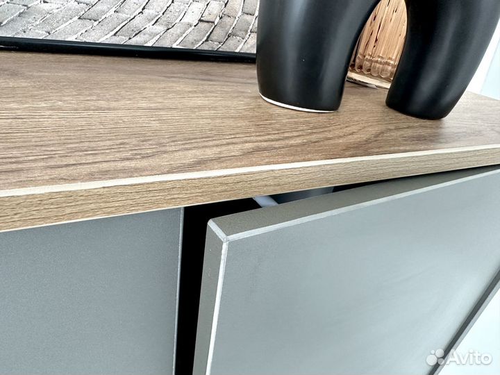 Тумба с ящиками