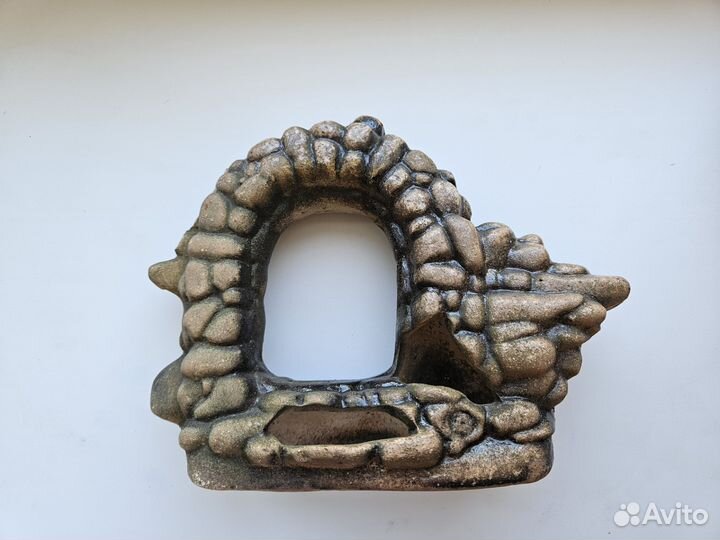 Декорации в аквариум Грот