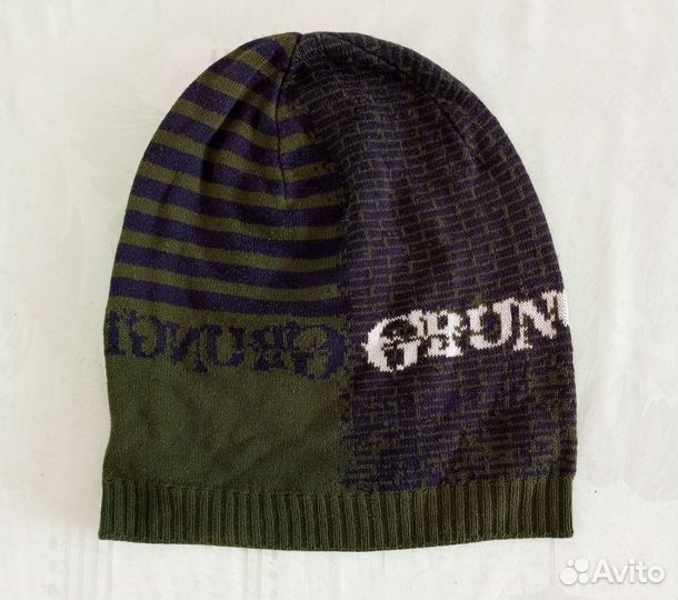 Лёгкая шапка для мальчика, б/у