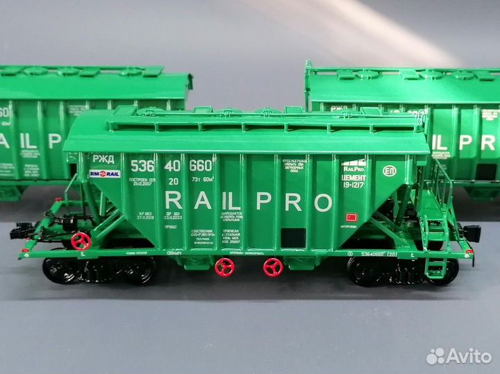 Ученик моделист-макетчик