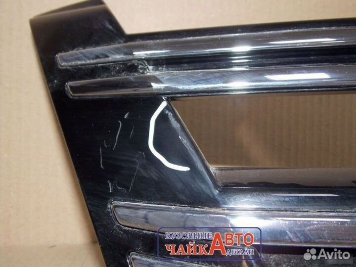 Решетка радиатора Volkswagen Tiguan 1 NF 2011