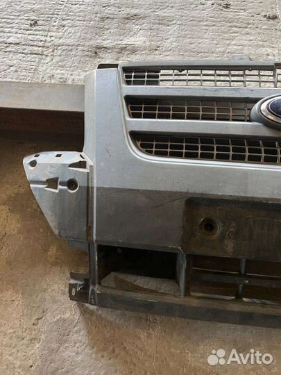 Решетка радиатора Форд Транзит 2.2 TDCi евро-4