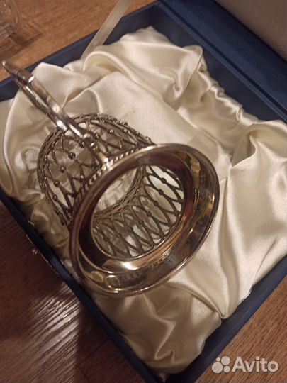 Подстаканник со стаканом серебро