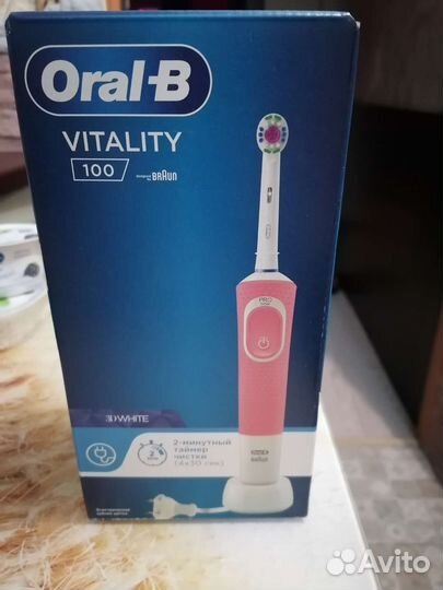 Электрическая зубная щетка oral b новая