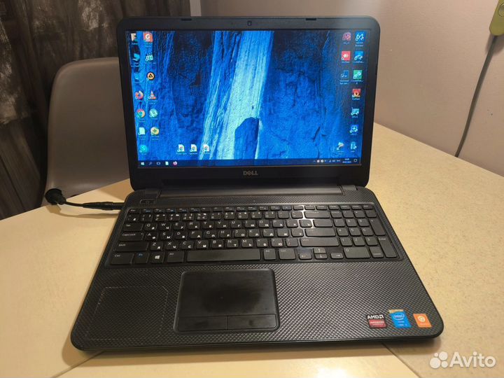 Ноутбук Dell Inspiron 3537 Core i5