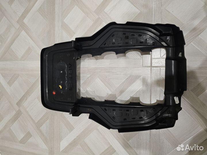 Крышка двигателя А6 S6 A8 S8 079103925Р 4.2 fsi