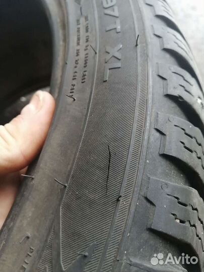 Nokian Tyres Hakkapeliitta 8 245/40 R18