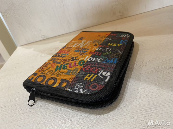 Школьный пенал