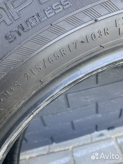 Nokian Tyres Hakkapeliitta R3 SUV 215/65 R17 103R