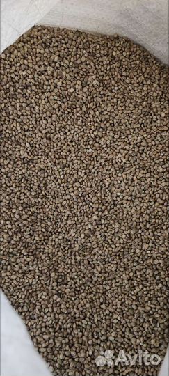 Корм для птиц, попугаев итд