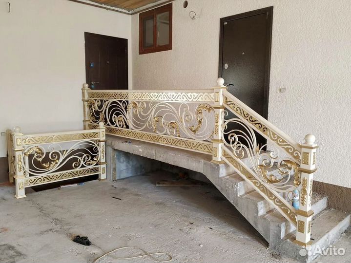 Перила для лестниц