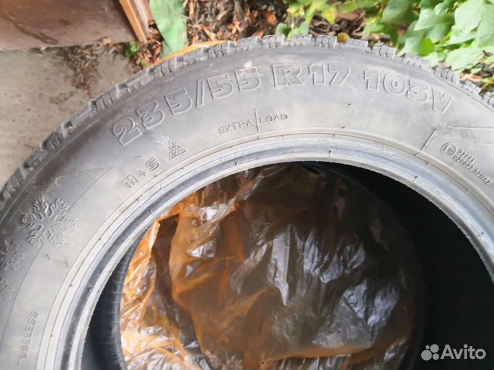 Taurus SUV Winter 235/55 R17 103V