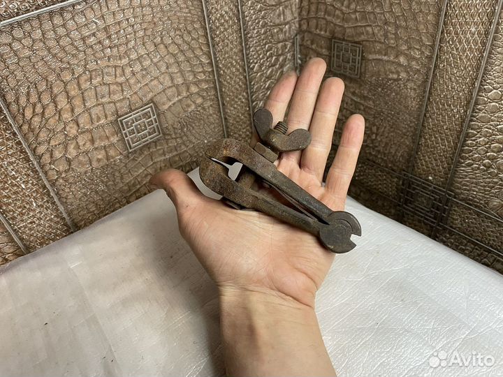 Зажим тиски СССР