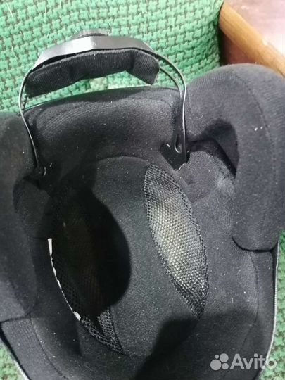 Шлем горнолыжный